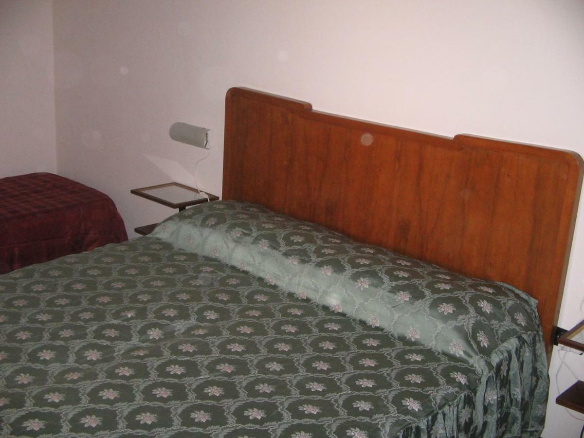 Bilocale Patti Apartment Екстериор снимка